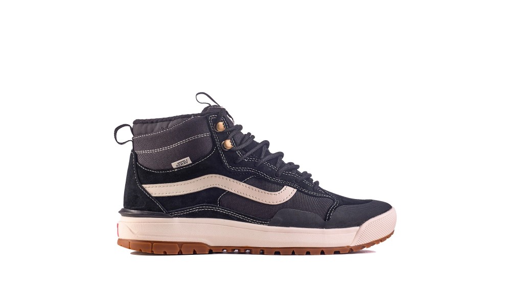 Vans ultrarange hi sales mte black shoes